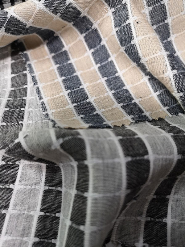SL000420; C:100% (YARN DYE)
